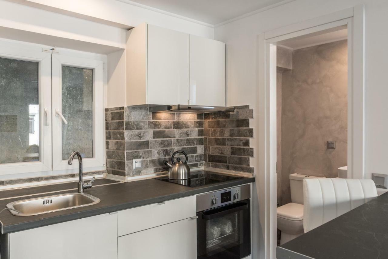 Corfu Downtown Suites Ngoại thất bức ảnh