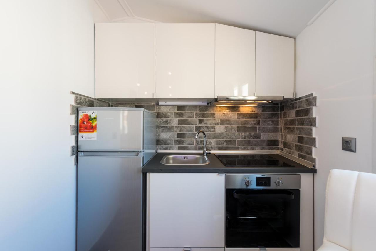 Corfu Downtown Suites Ngoại thất bức ảnh