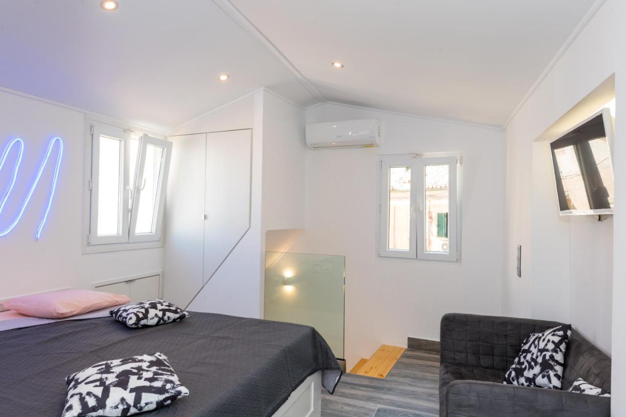 Corfu Downtown Suites Ngoại thất bức ảnh
